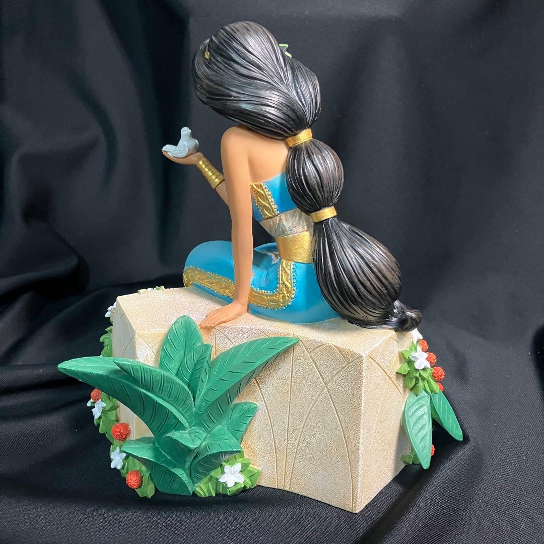 【匿名配送/新品】Disney/エネスコ/アラジン/ジャスミン/フィギュア/置物