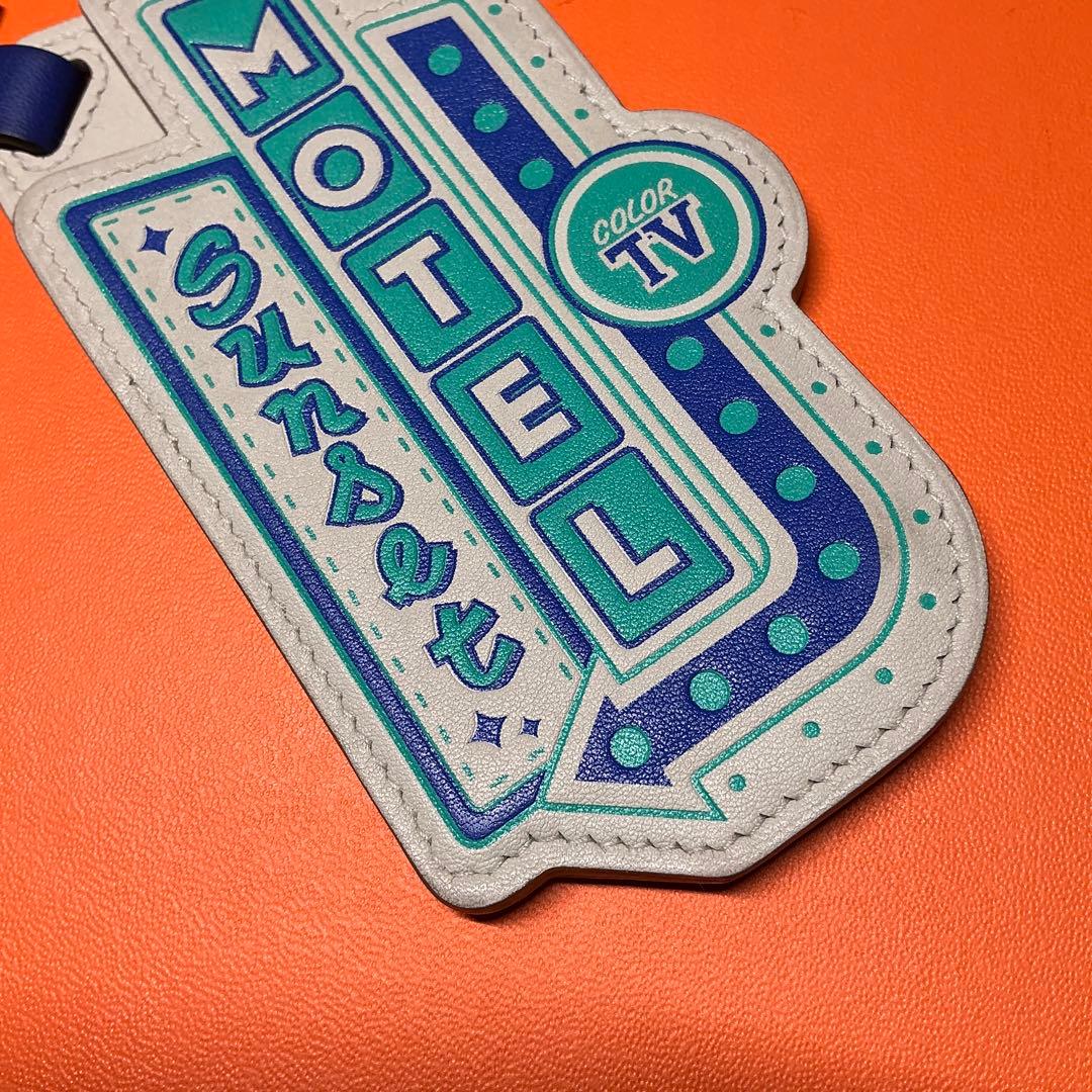 エルメス MOTEL sunset レザー ブルー シルバー金具 ネームタグ