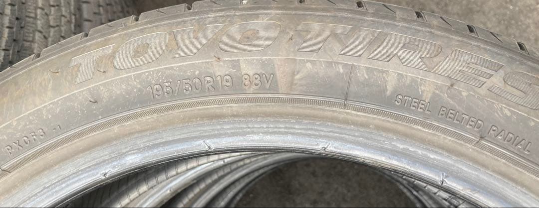 TOYO TIRES 195/50R19 25年製 夏タイヤ【南-197 ①】