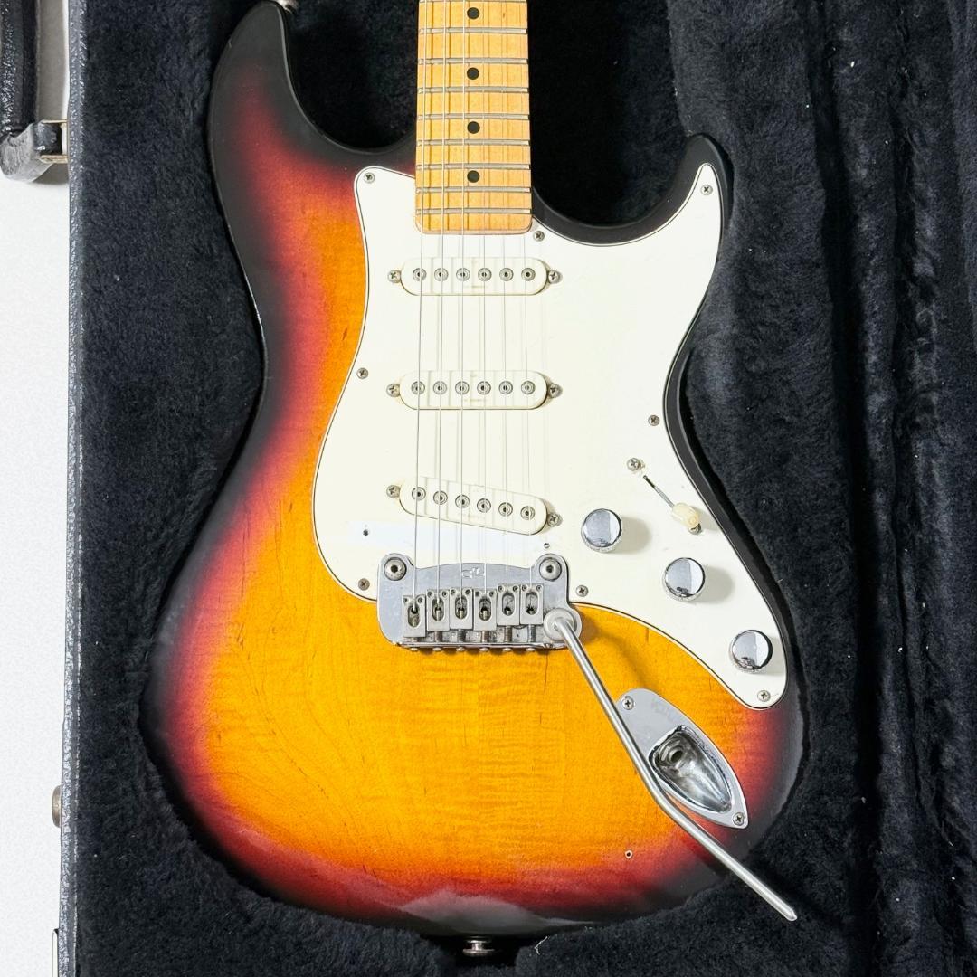 USA製 G&L SKYHAWK エレキギター ラッカー アーム ハードケース付