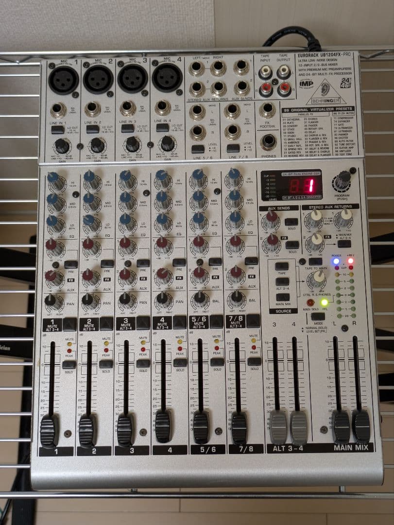 BEHRINGER UB1204-FX-PRO【通電確認のみ・ジャンク】