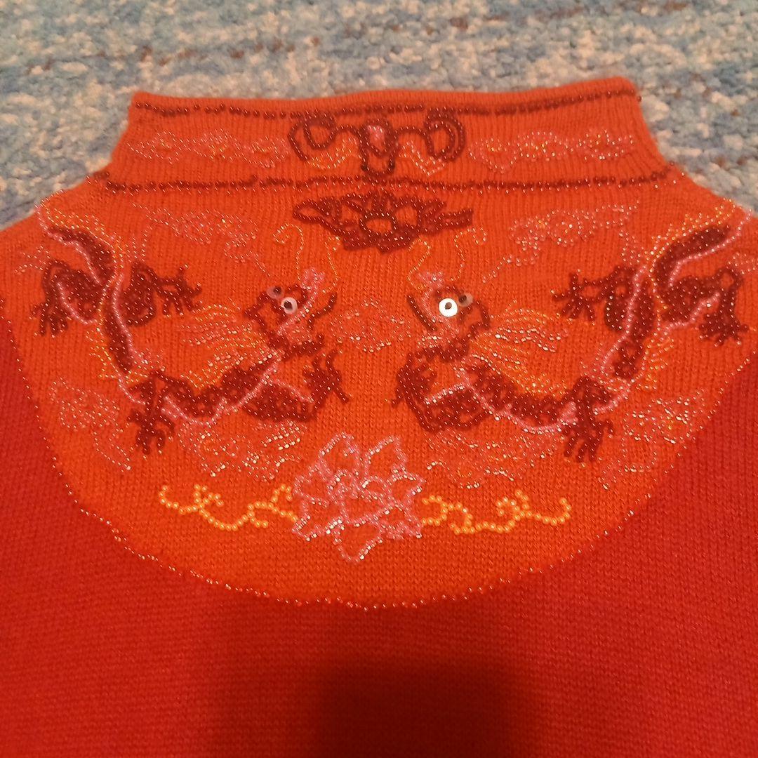 VIVIENNE TAM ドラゴンビーズ刺繍ニットアンサンブル