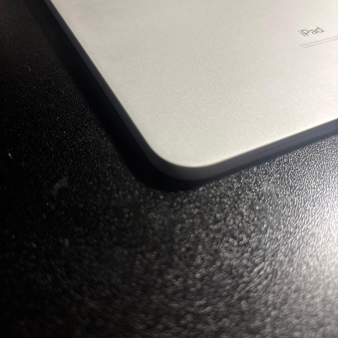 IPad Pro 第一世代　2018 傷あり　ジャンク