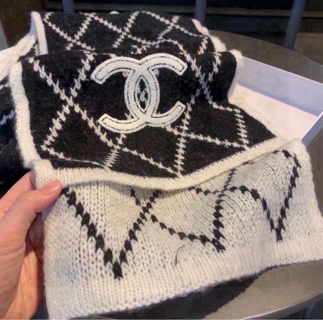 CHANEL チェック柄マフラー ブラック/ホワイト