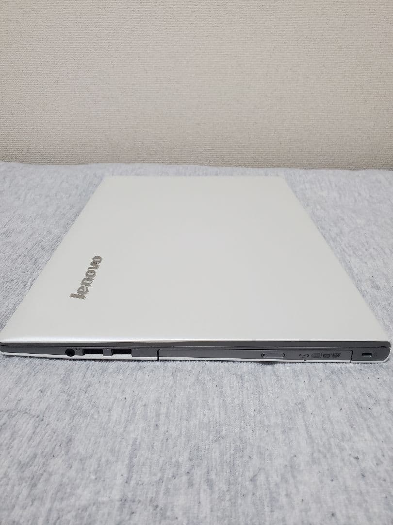 Lenovo IdeaPad 15.6インチ ノートPC