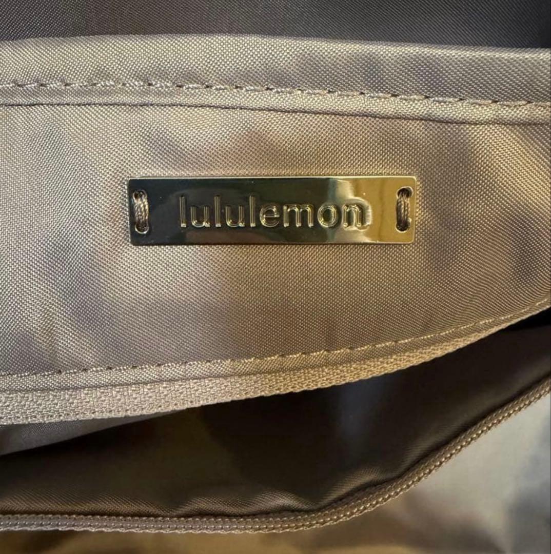 わ*ー様 Lululemon Go Getter Bag 2.0 グレー　ボスト