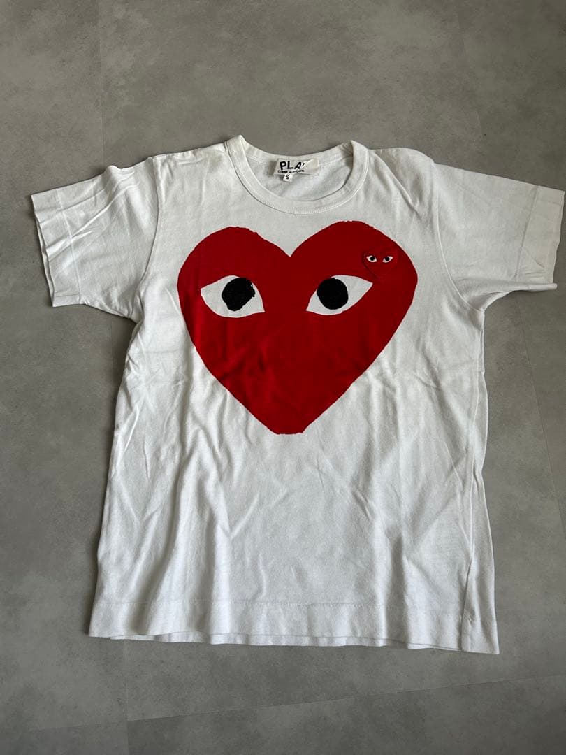 COMME des GARÇONS 赤いハートTシャツ S