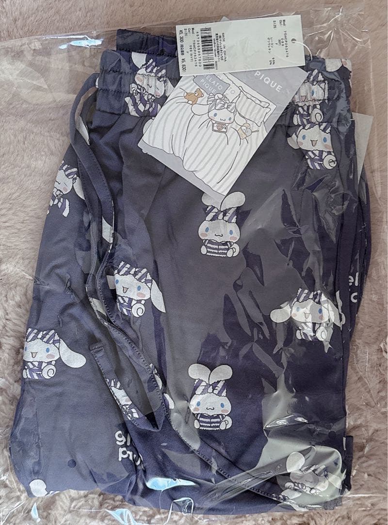 ジェラートピケ☆サンリオ 総柄ショートパンツ新品未使用タグ付き