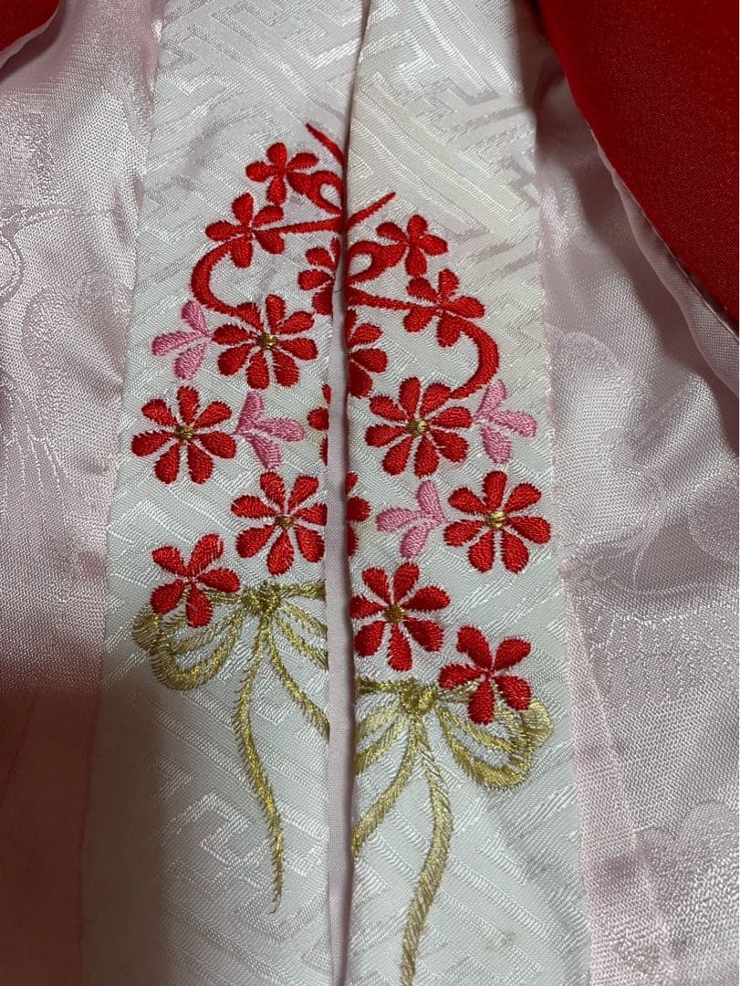 産着　お宮参り　女の子　正絹　総刺繍　金駒刺繍　半襟付き　長襦袢付き　赤　ピンク