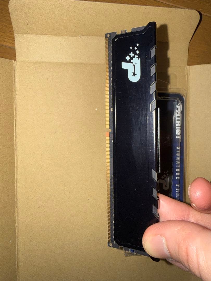 メモリー Patriot DDR4 3200 16G