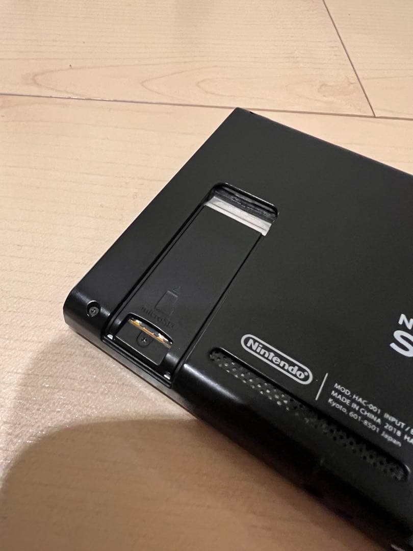 Switch 本体 グレー 付属品　別売Joy-Con赤・ディズニーケース付き