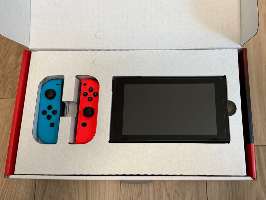Nintendo Switch 本体 青/赤 Joy-Con 付属品付き