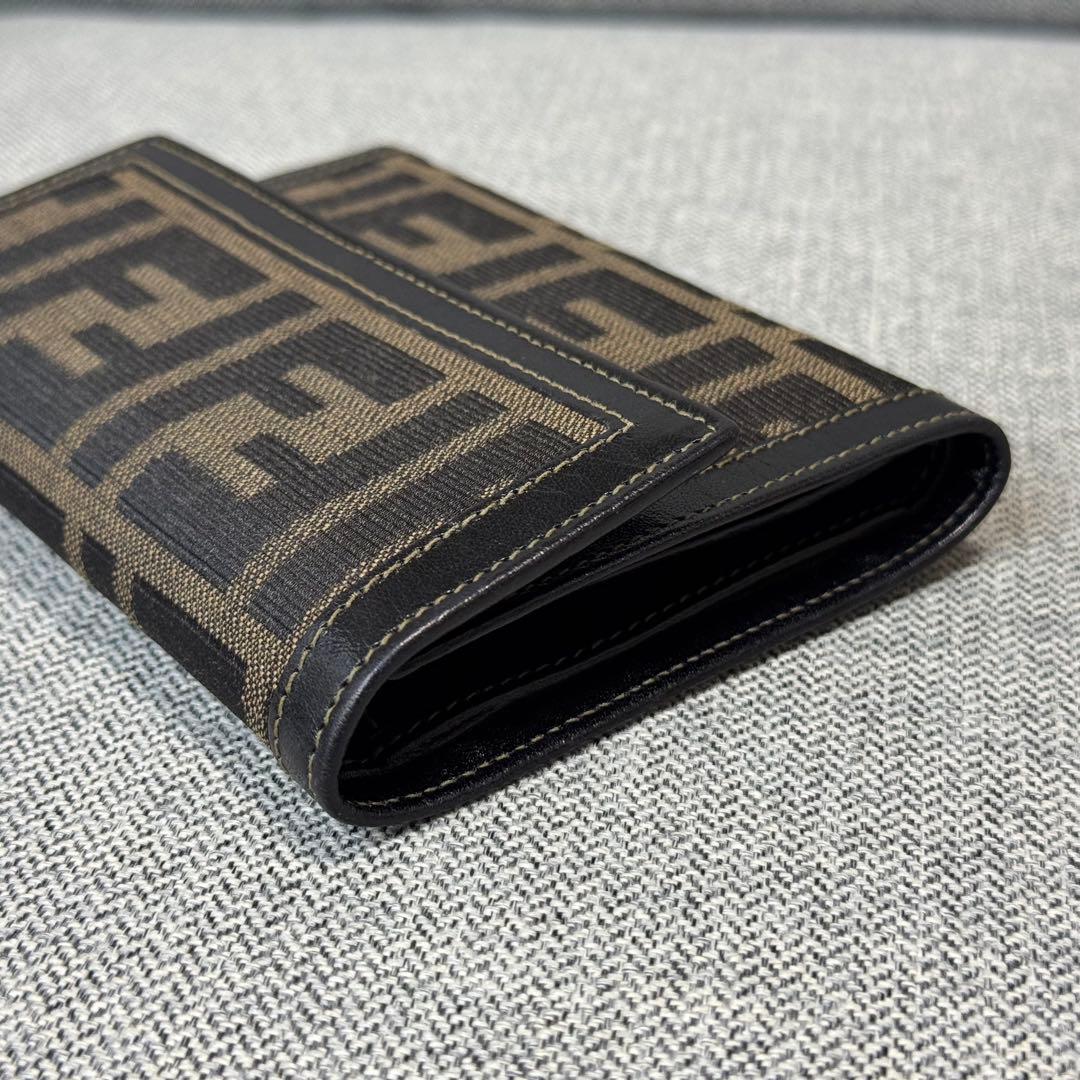 FENDI フェンディ FFズッカ柄 三つ折り財布 ユニセックス