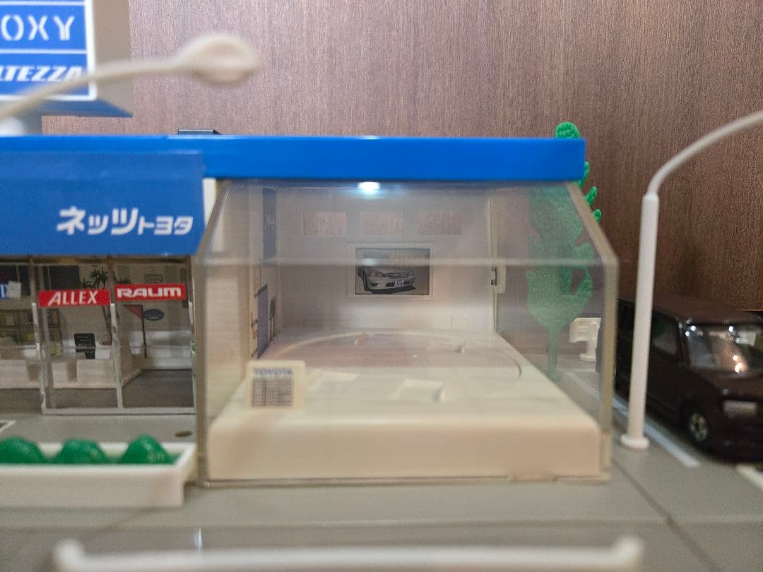 【美品】【廃盤品】トミカタウン　ネッツトヨタ