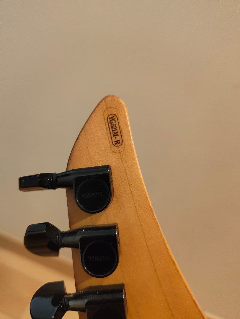 YG521M-R YAMAHA エレキギター　美品