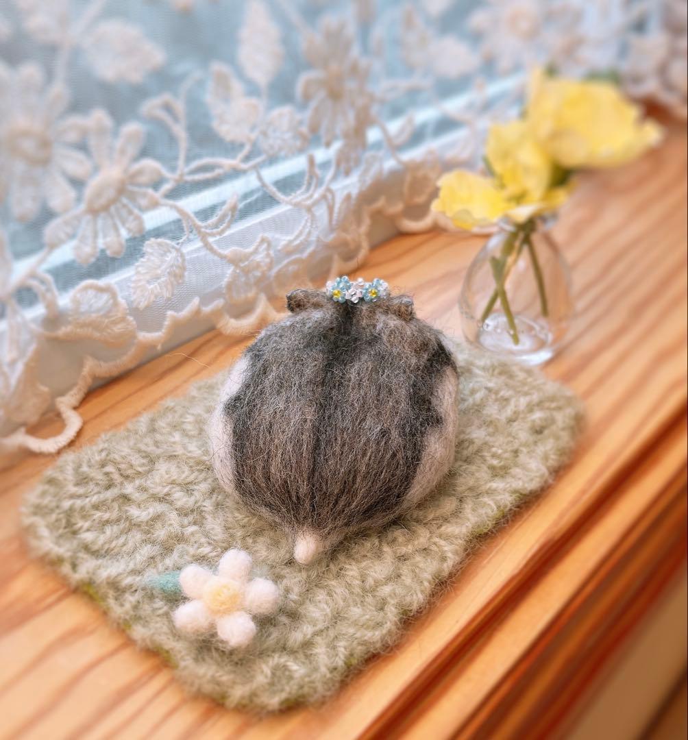 N　（羊毛フェルト　ハムスター）