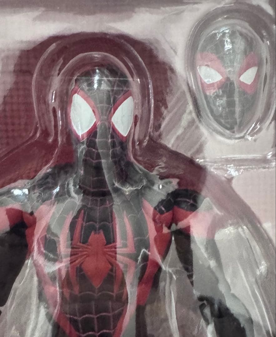 MAFEX スパイダーマン　マイルス・モラレス