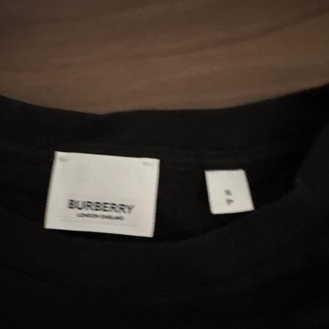 BURBERRY ブラック Tシャツ S