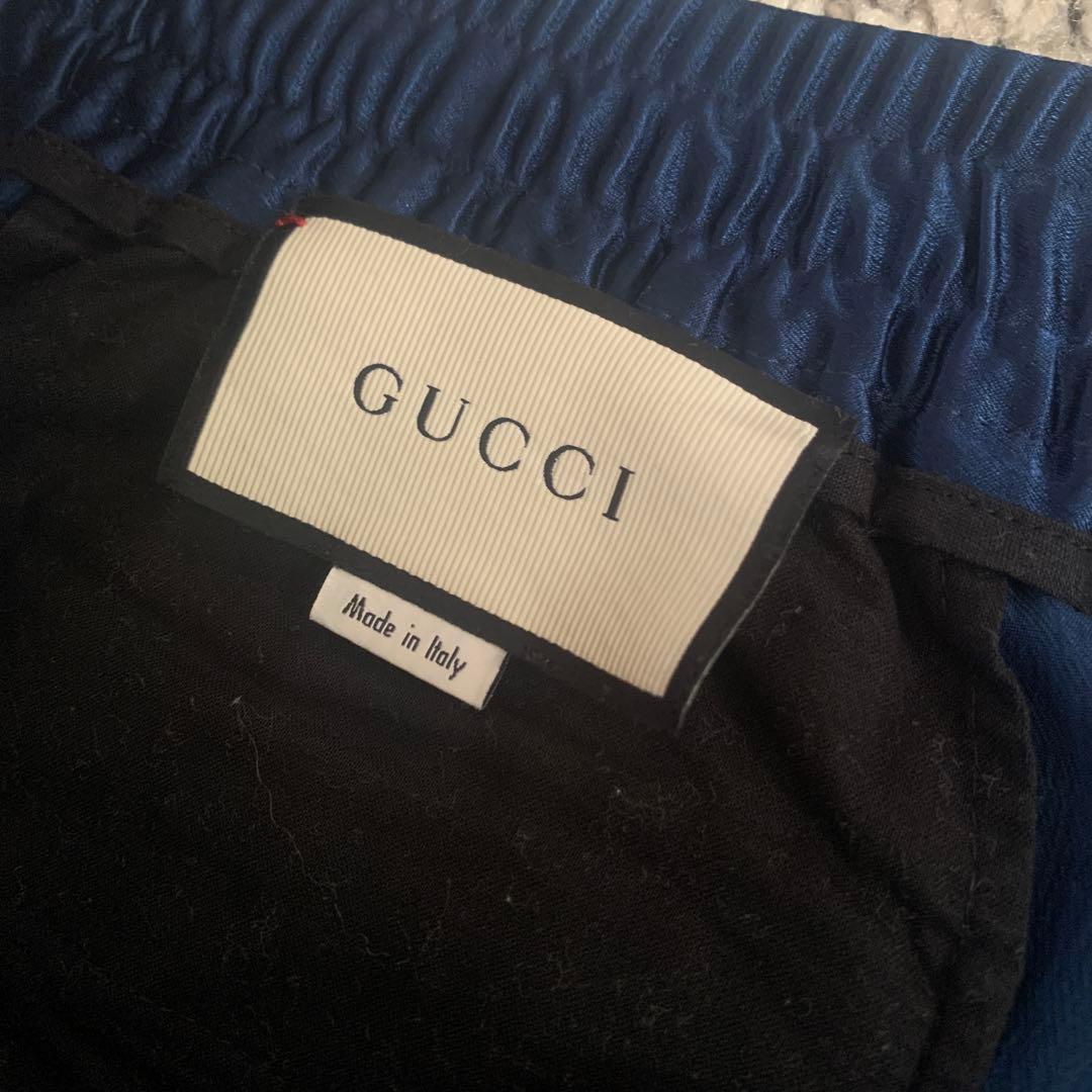 GUCCI ネイビー ストライプパンツ