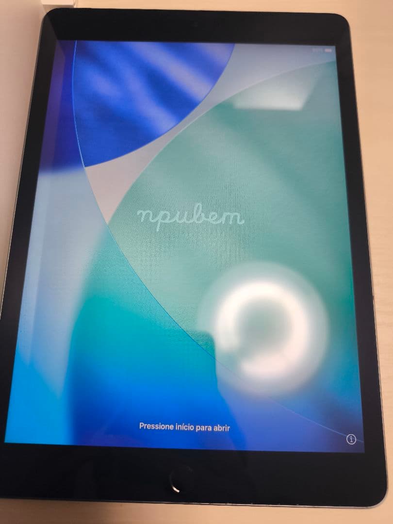 T*h様 iPad　第9世代　256gb