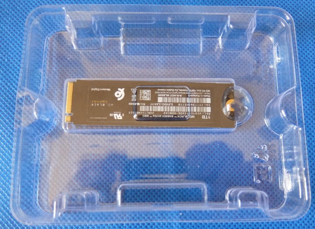 WD_BLACK SN850X NVMe SSD 1TB　（使用時間：251ｈ）