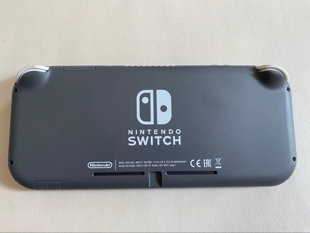 任天堂　Switch ライト　グレー　充電器付き