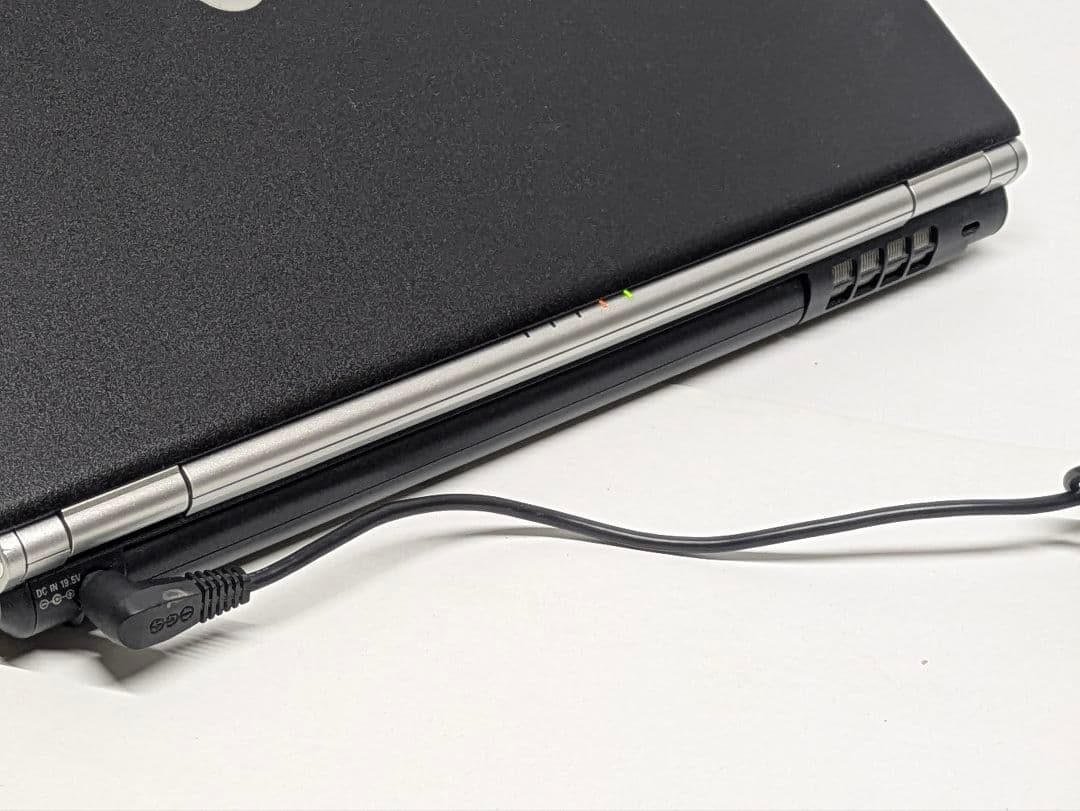 SONY VAIO PCG-6W4N ノートPC パソコン　Windows 7