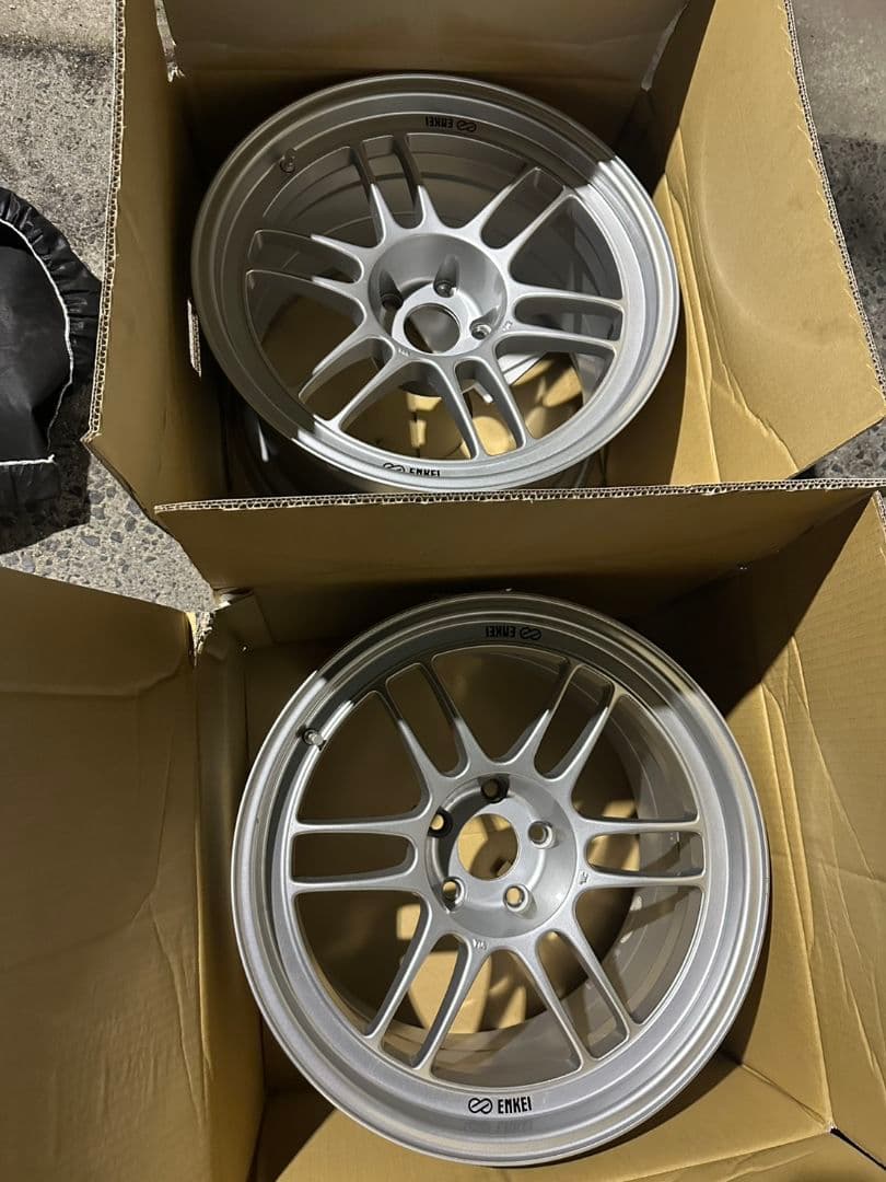【値下げ】ENKEI RPF1　18インチ 10.5J +15　114.3 5H