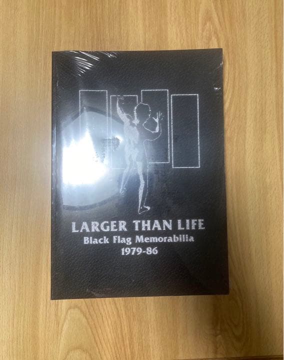 アート・デザイン・音楽 LARGER THAN LIFE Black Flag Memorabilla