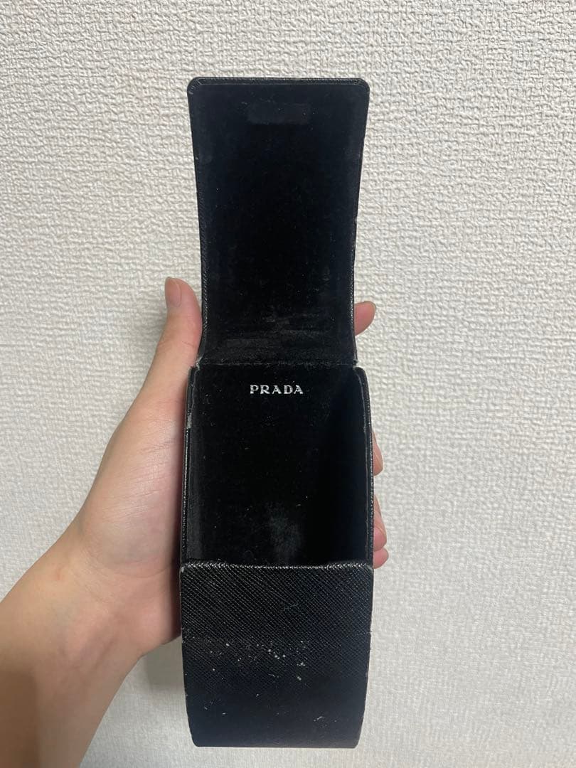 PRADA ブラック　サングラス