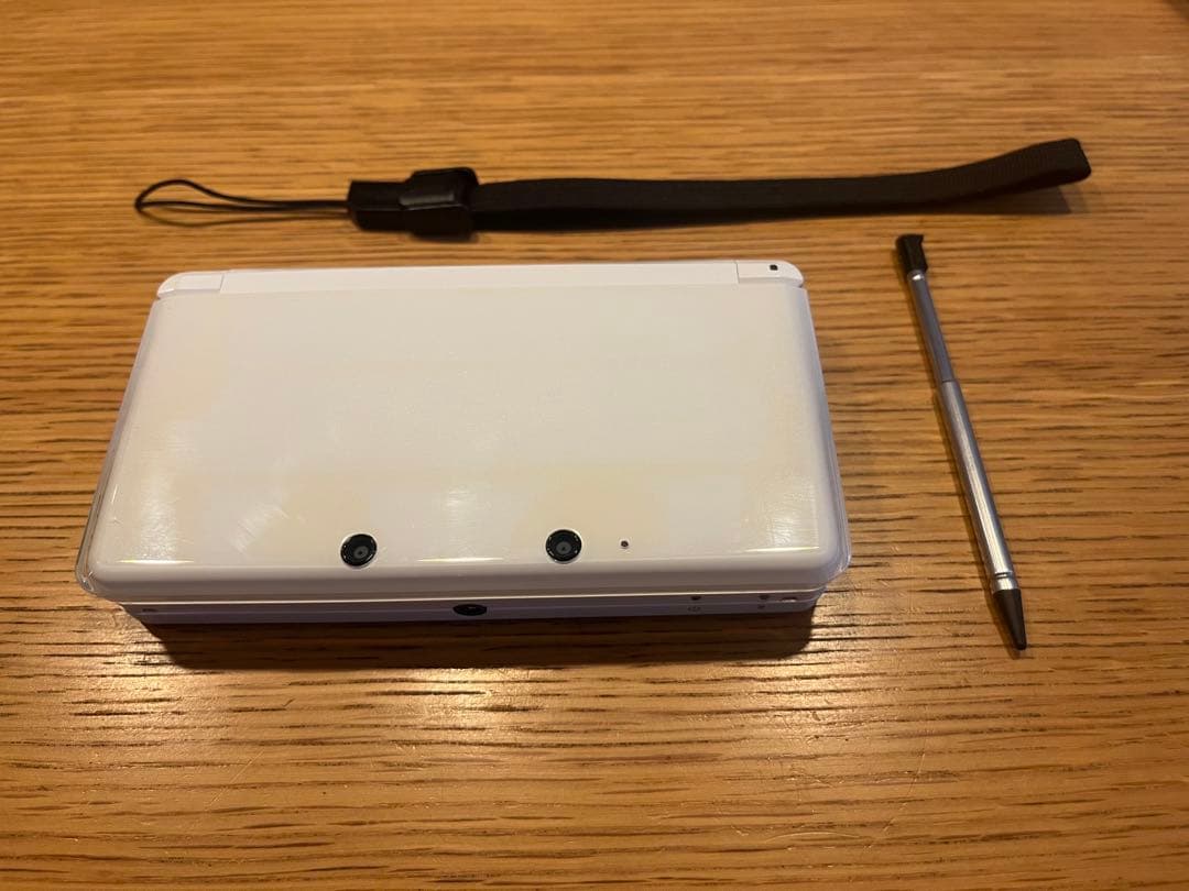 NINTENDO 3DS ctr-001(jpn) 白色 acアダプター付属