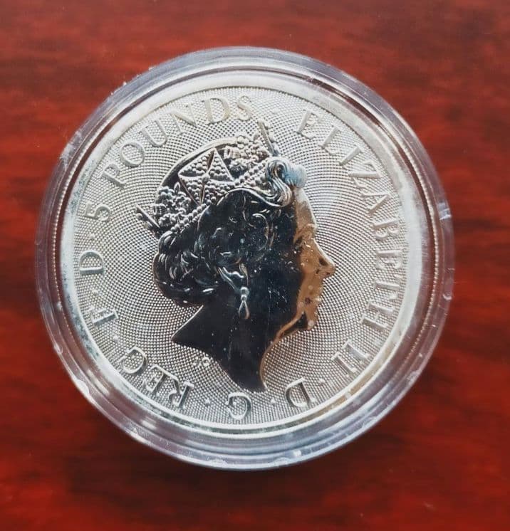 イングランドのライオン 2022年 2OZ ロイヤルチューダービースト銀貨