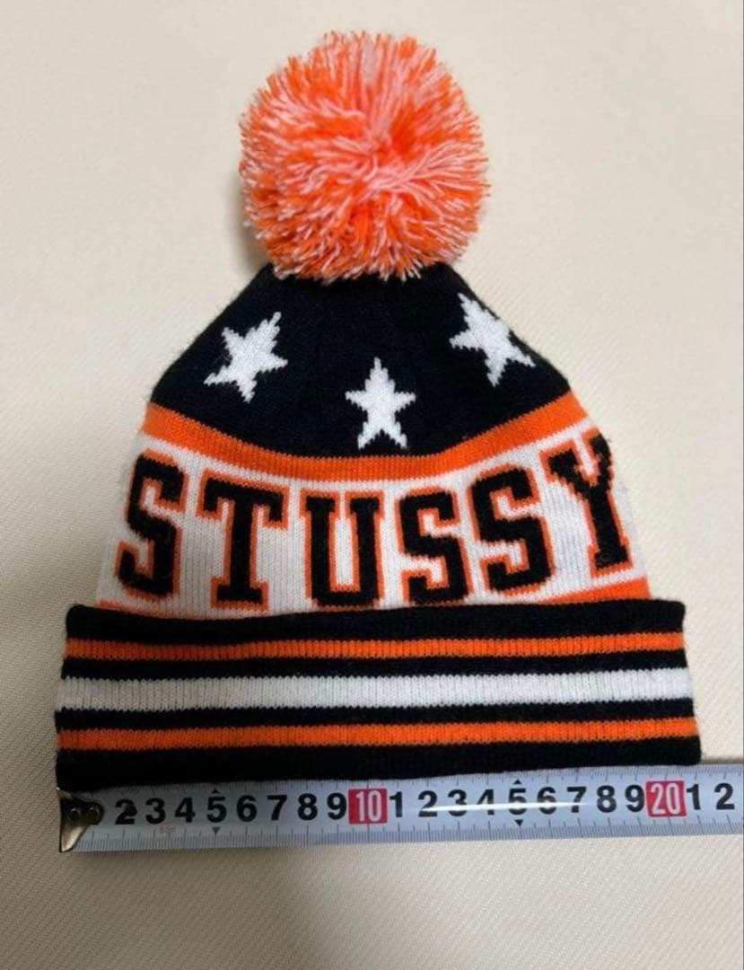 stussy ステューシー　ボンボンニット帽　ビーニー