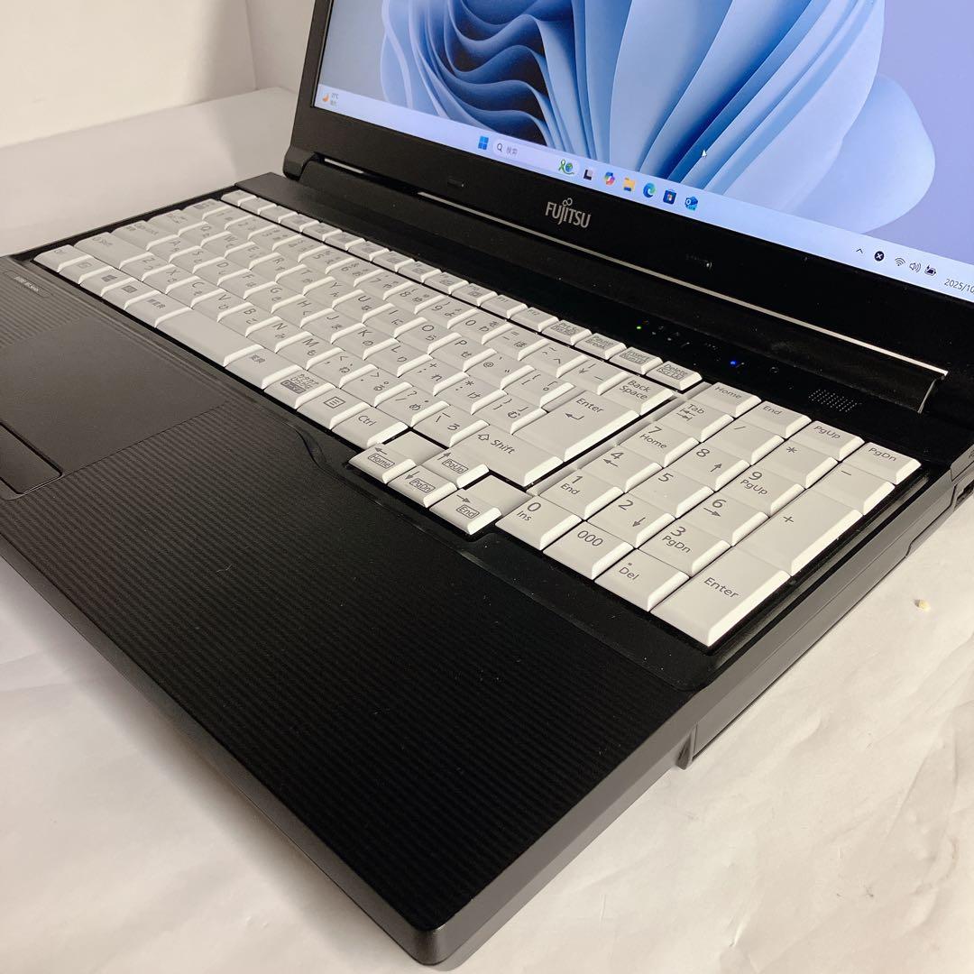 Core i5 ・SSD128GB /LIFEBOOK 　DVD搭載　ノートpc