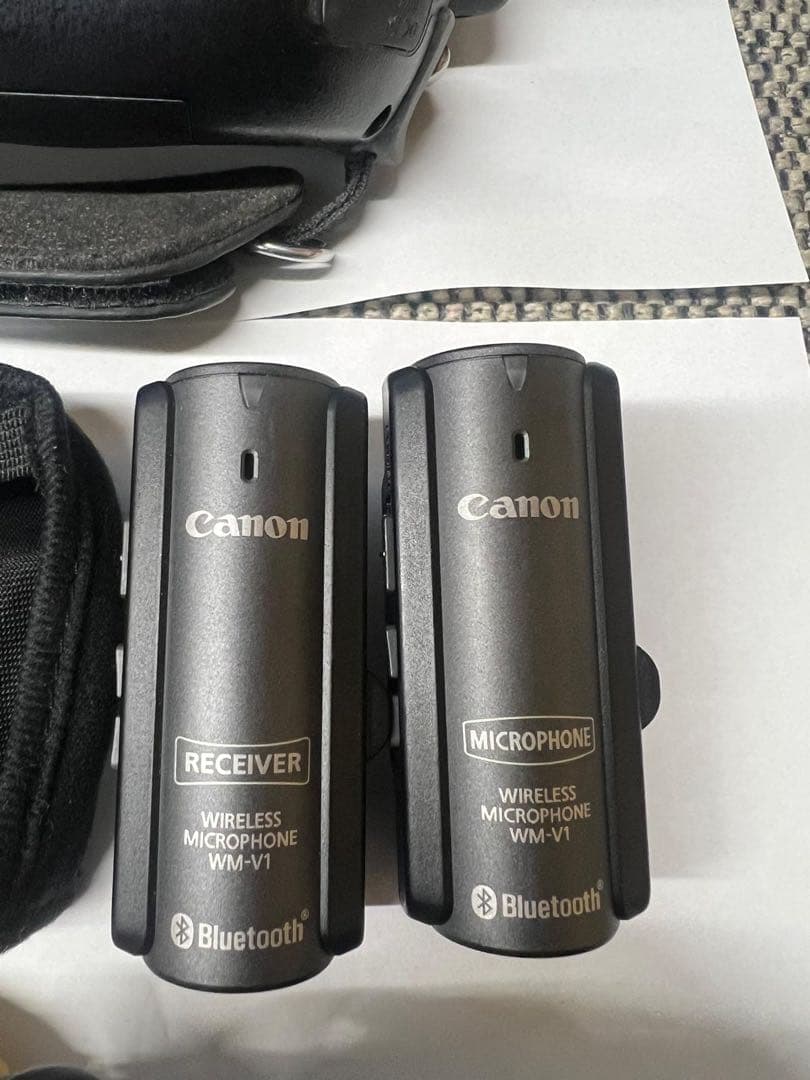 Canon IVIS HF G10 充電器がなかったのでテストできませんでした。