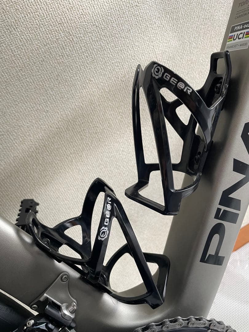 PINARELLO F5ロードバイク カーボンフレーム Shimano 105