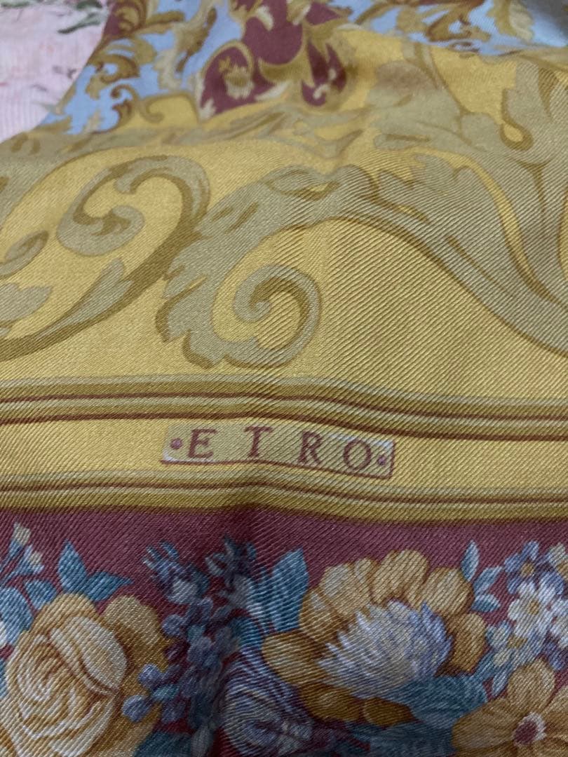 レアな花柄【ETRO】　エトロ大判ストール　花柄マスタードイエロー系