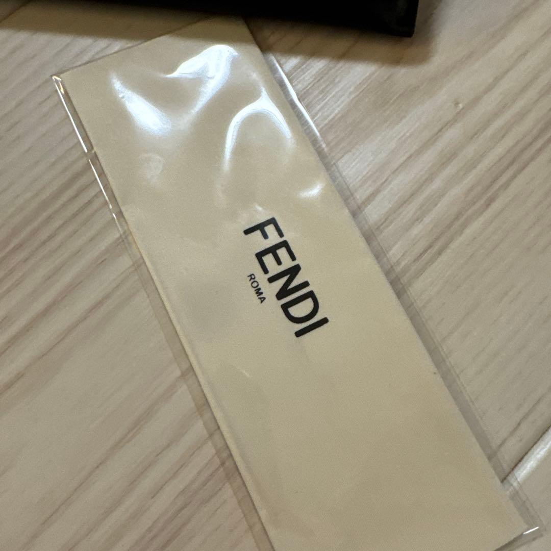 FENDI キャットアイ サングラス ブラウン　フェンディ　ズッカ