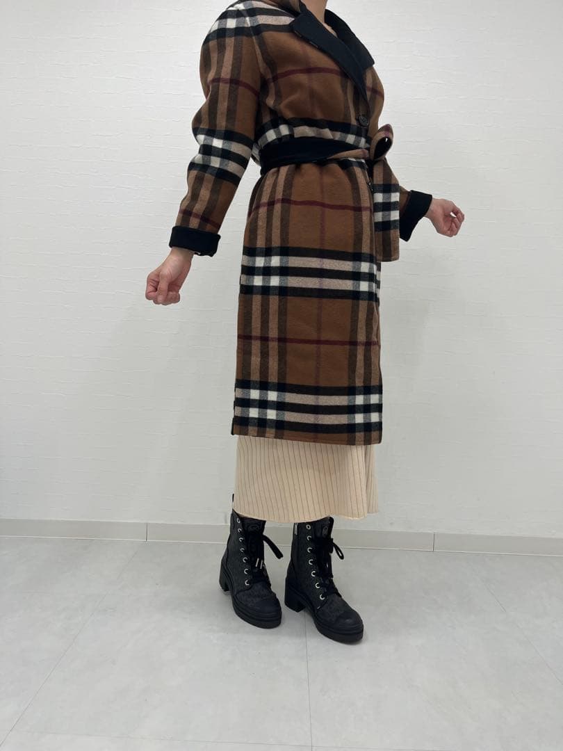 【極美品】バーバリー リバーシブル ウールコート ブラック 32