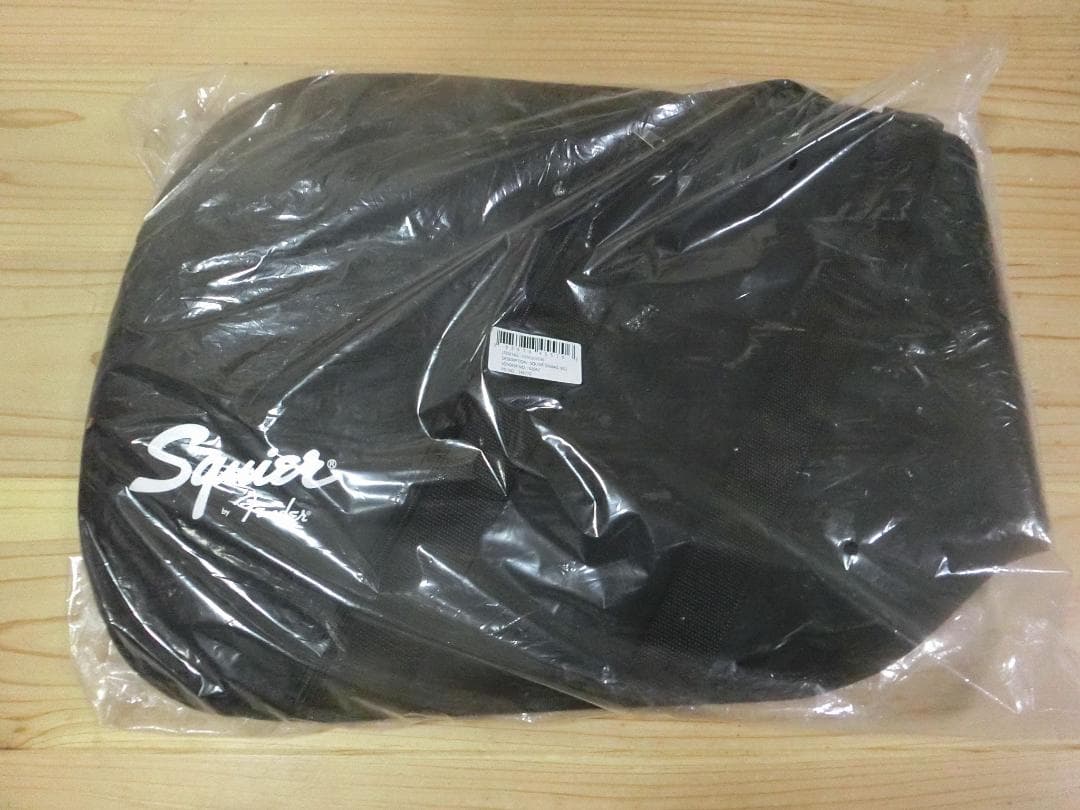 【ほぼ新品】Squier fender Stratocaster ギター（セット