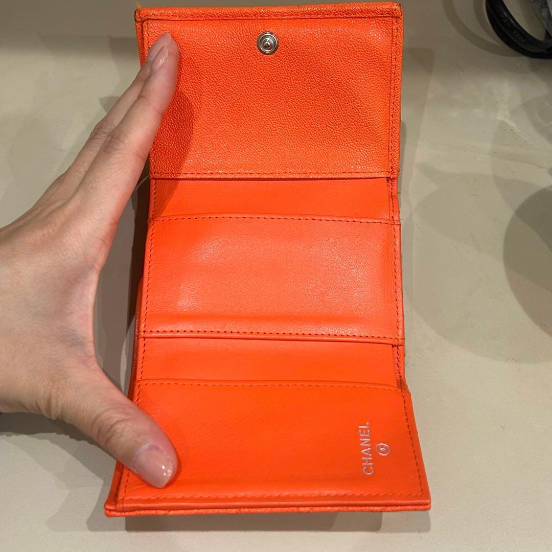 chanel シャネル ボーイシャネル　レザー　オレンジ 3つ折り財布