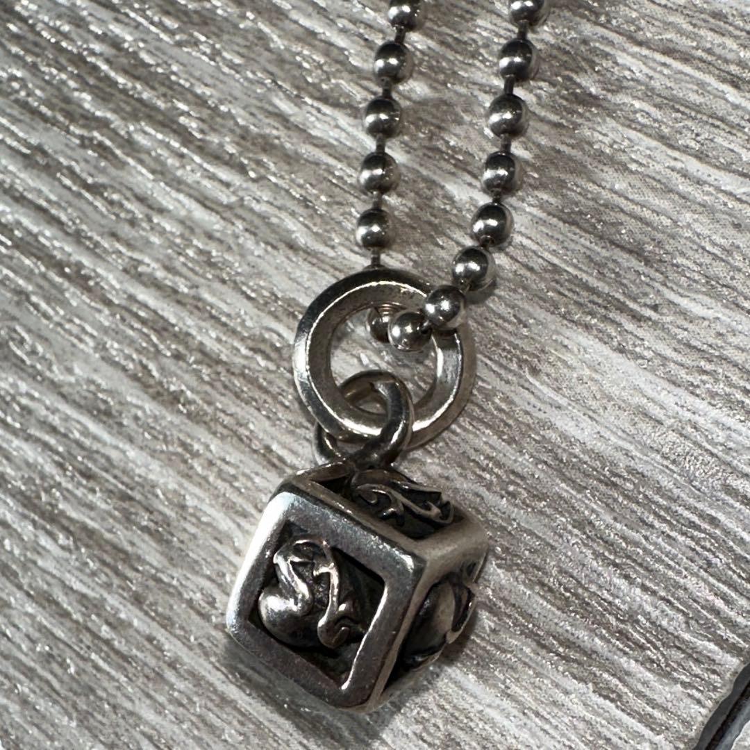 希少 Chrome hearts ダイス型 フレームドハートネックレス