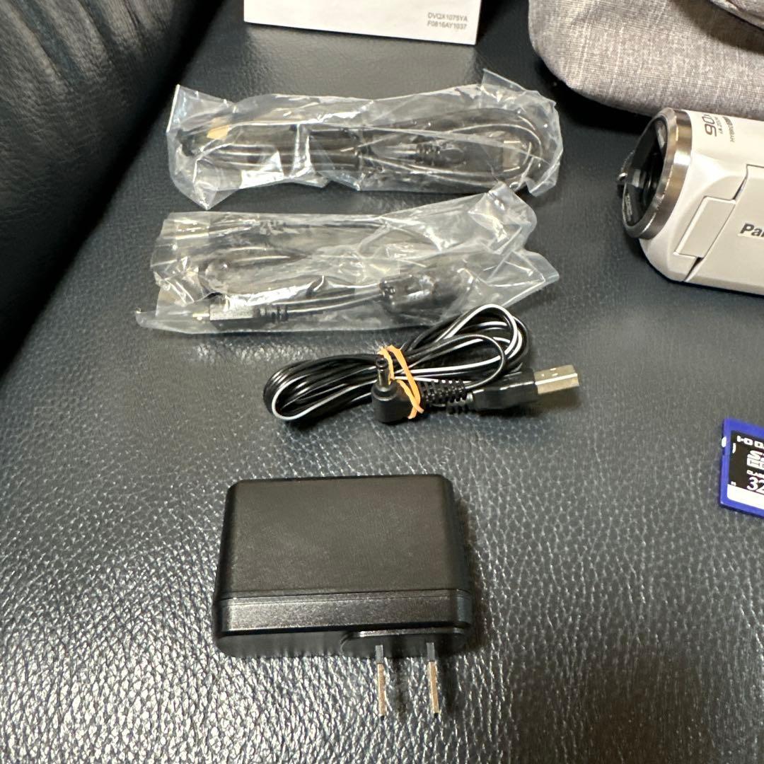 美品　Panasonic HC-V480MS ビデオカメラ