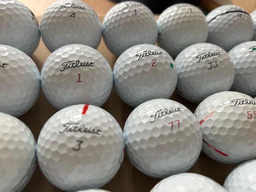 美品　ロストボール　新品同様　タイトリストPROv1 PROv1x