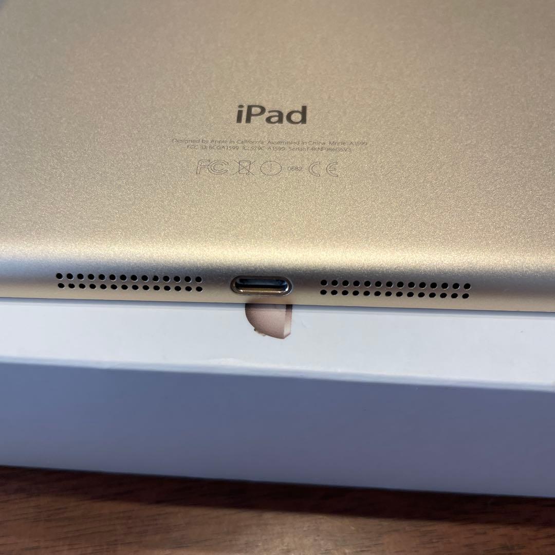 iPad mini第3世代 Wi-Fi 16GB ゴールド