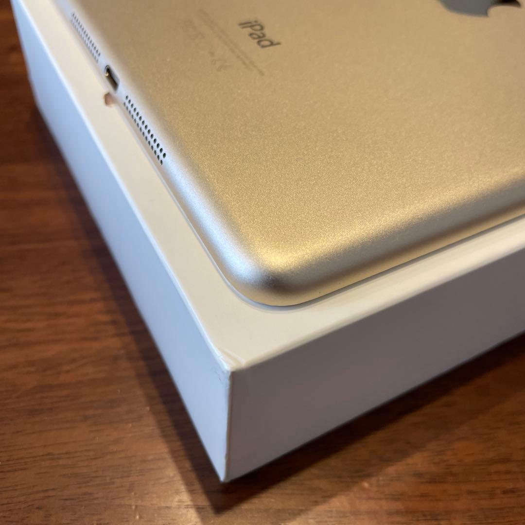 iPad mini第3世代 Wi-Fi 16GB ゴールド