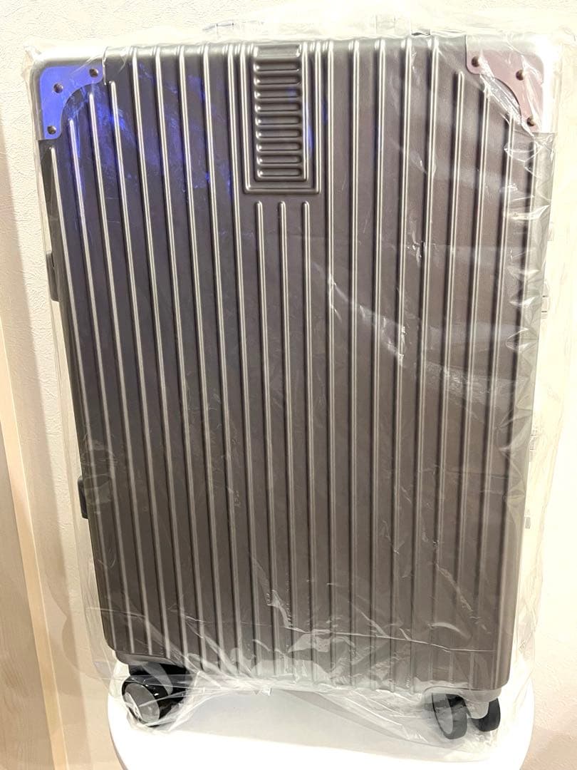 ❤️スーツケース❤️TSAロック付きシルバー スーツケースMサイズ　60L
