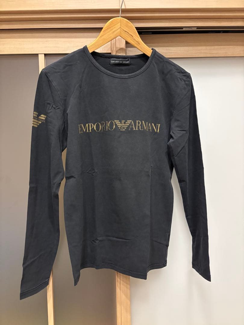 エンポリオアルマーニ　Tシャツ