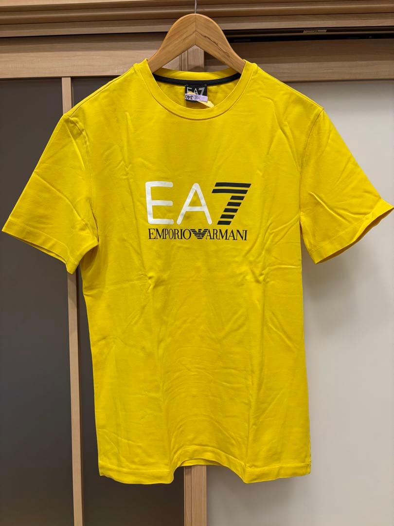 エンポリオアルマーニ　Tシャツ