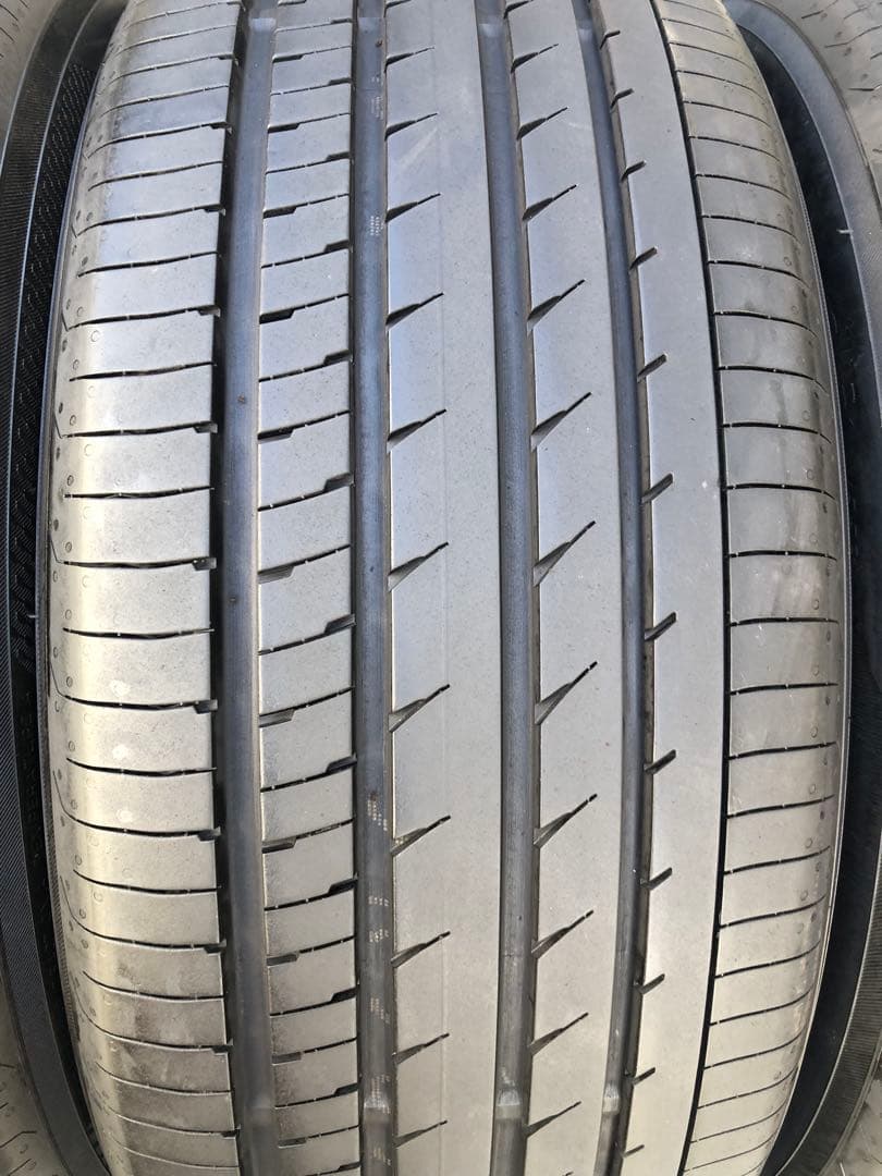 245/45 R19 YOKOHAMA ADVAN dB V553、2024年